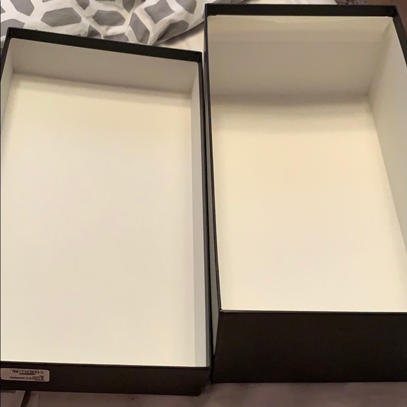 Gucci box - Picture 3 of 3